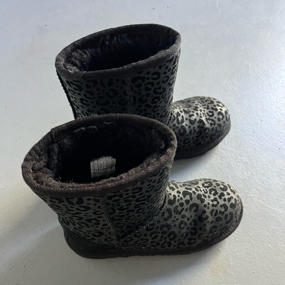 Kids Ugg boots